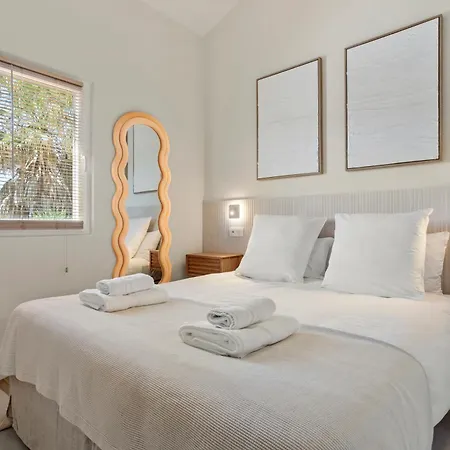 Small House - Nearby St Tropez アパート