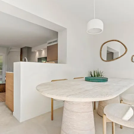 アパート Small House - Nearby St Tropez ガッサン