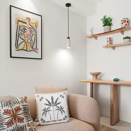 Small House - Nearby St Tropez ガッサン