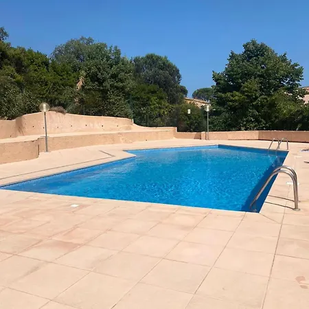 Small House - Nearby St Tropez ガッサン